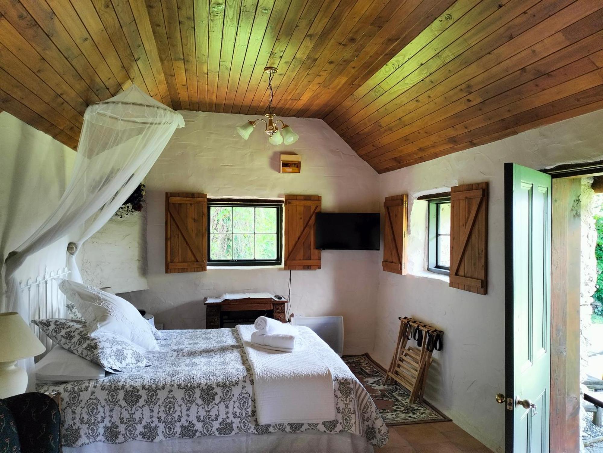 Queensberry Inn Ngoại thất bức ảnh